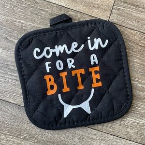 NWT Halloween 🎃 Potholders